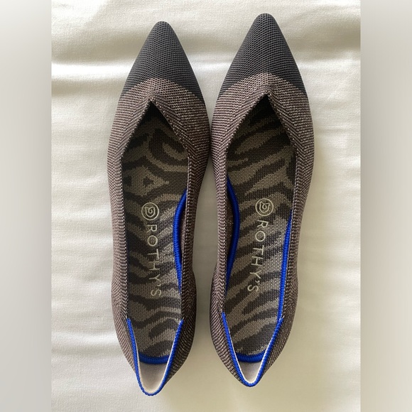 Brand new, never worn, size 9.5 - Picture 1 of 2